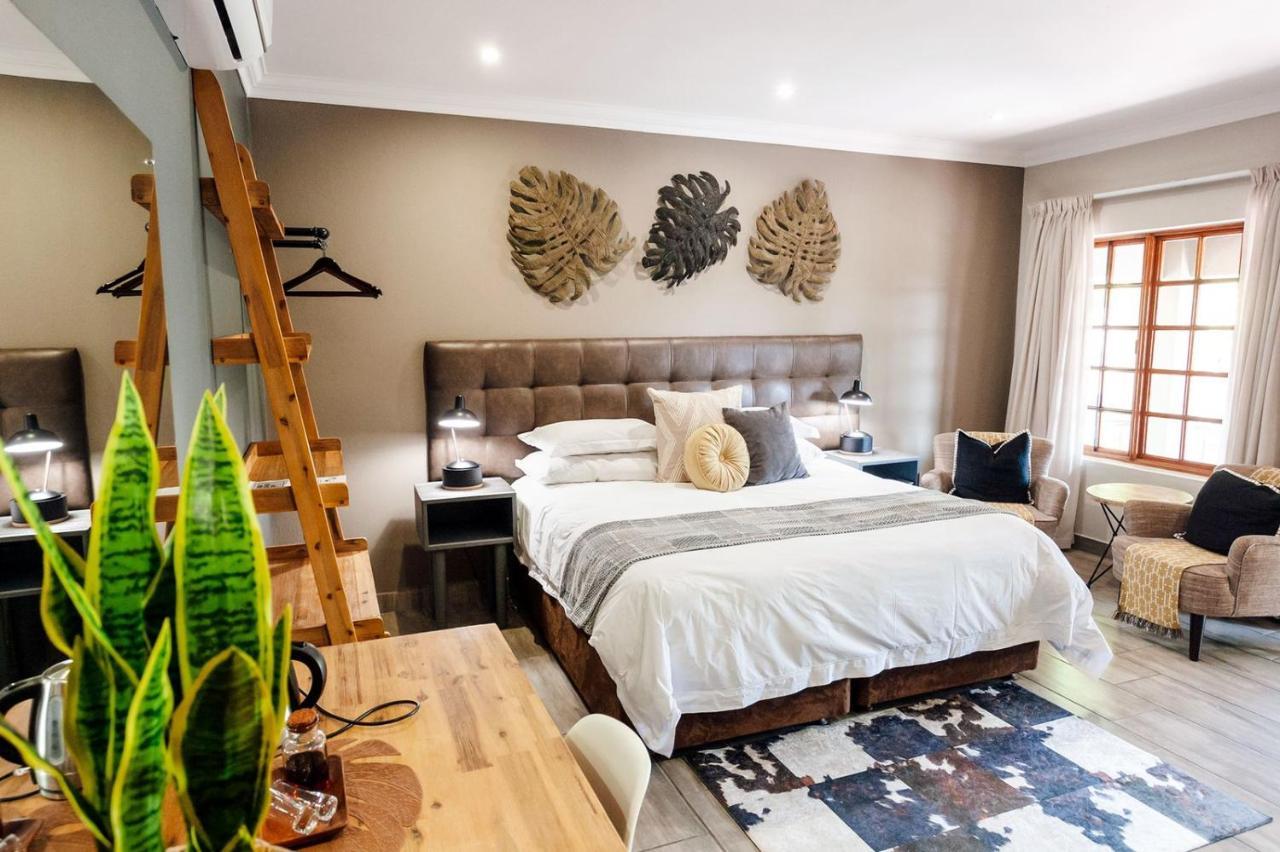 Lowveld Living Guesthouse Mbombela Exteriör bild