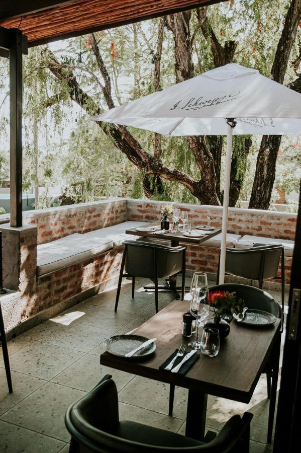 Lowveld Living Guesthouse Mbombela Exteriör bild