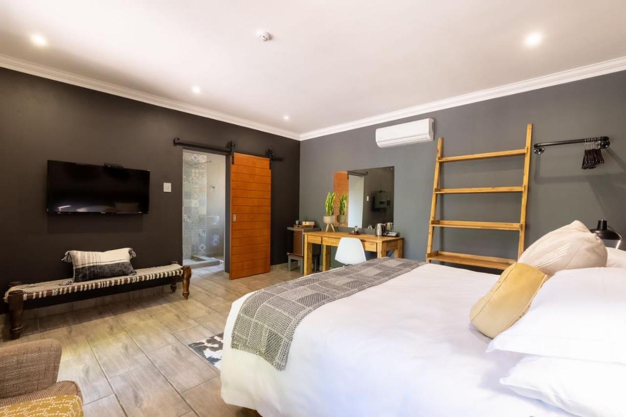 Lowveld Living Guesthouse Mbombela Exteriör bild